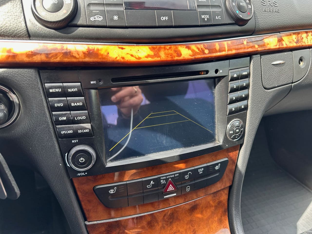 2005 Mercedes E 220 — Miniatură 11