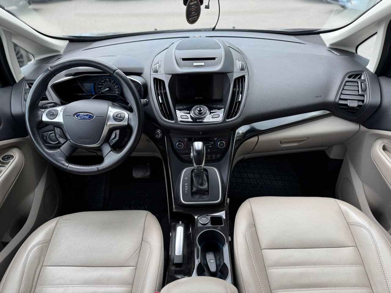 2016 Ford C-MAX — Miniatură 8