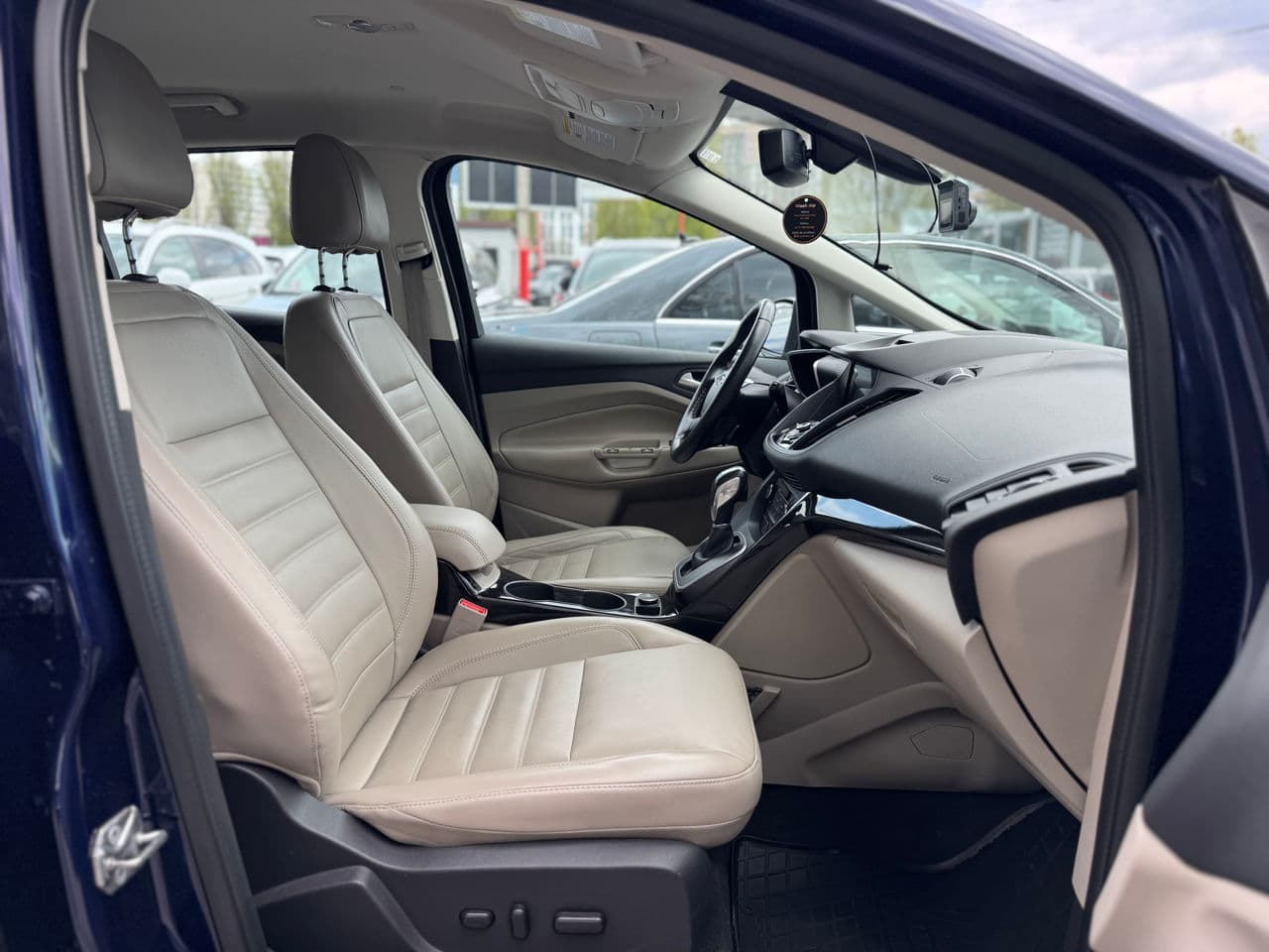2016 Ford C-MAX — Miniatură 15