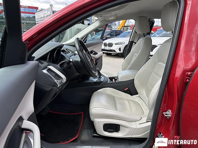 2020 Jaguar E-Pace — Miniatură 5
