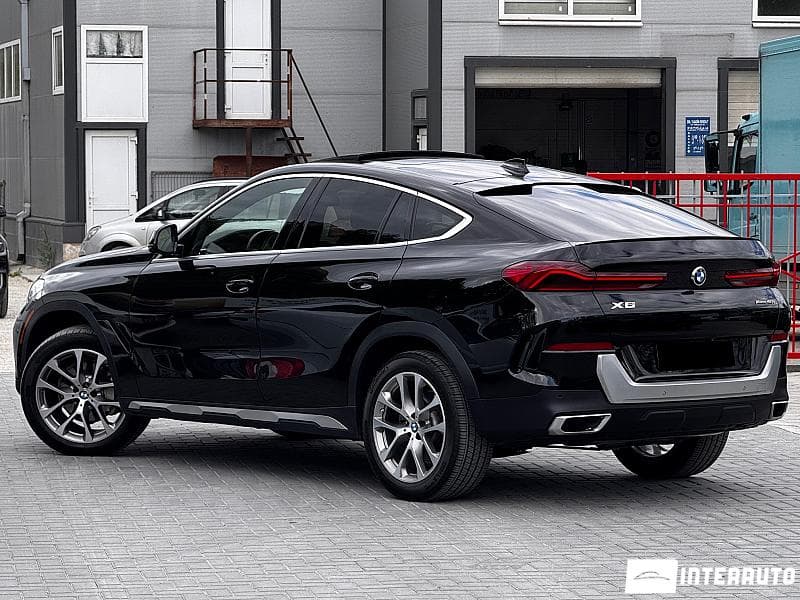 BMW X6 4.0i 2021 — Миниатюра 4