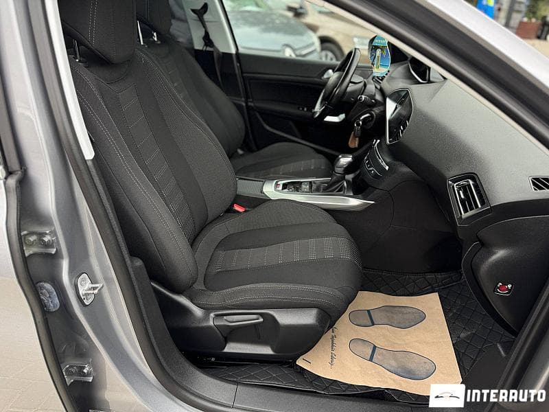 2016 Peugeot 308 — Miniatură 16