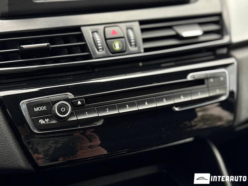 2015 BMW 216d — Miniatură 11