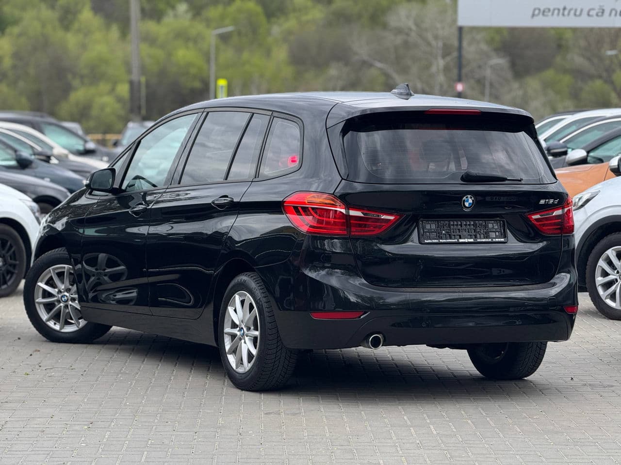 2015 BMW 216d — Miniatură 4