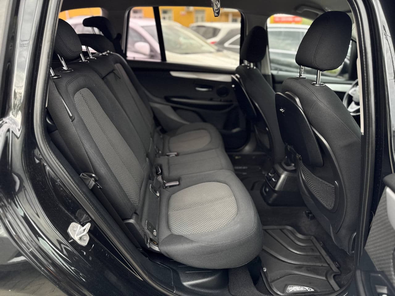 2015 BMW 216d — Miniatură 16