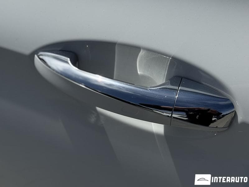 Mercedes E 300 2018 — Миниатюра 22