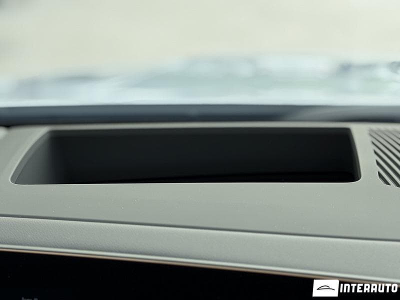 BMW 520 2024 — Миниатюра 14