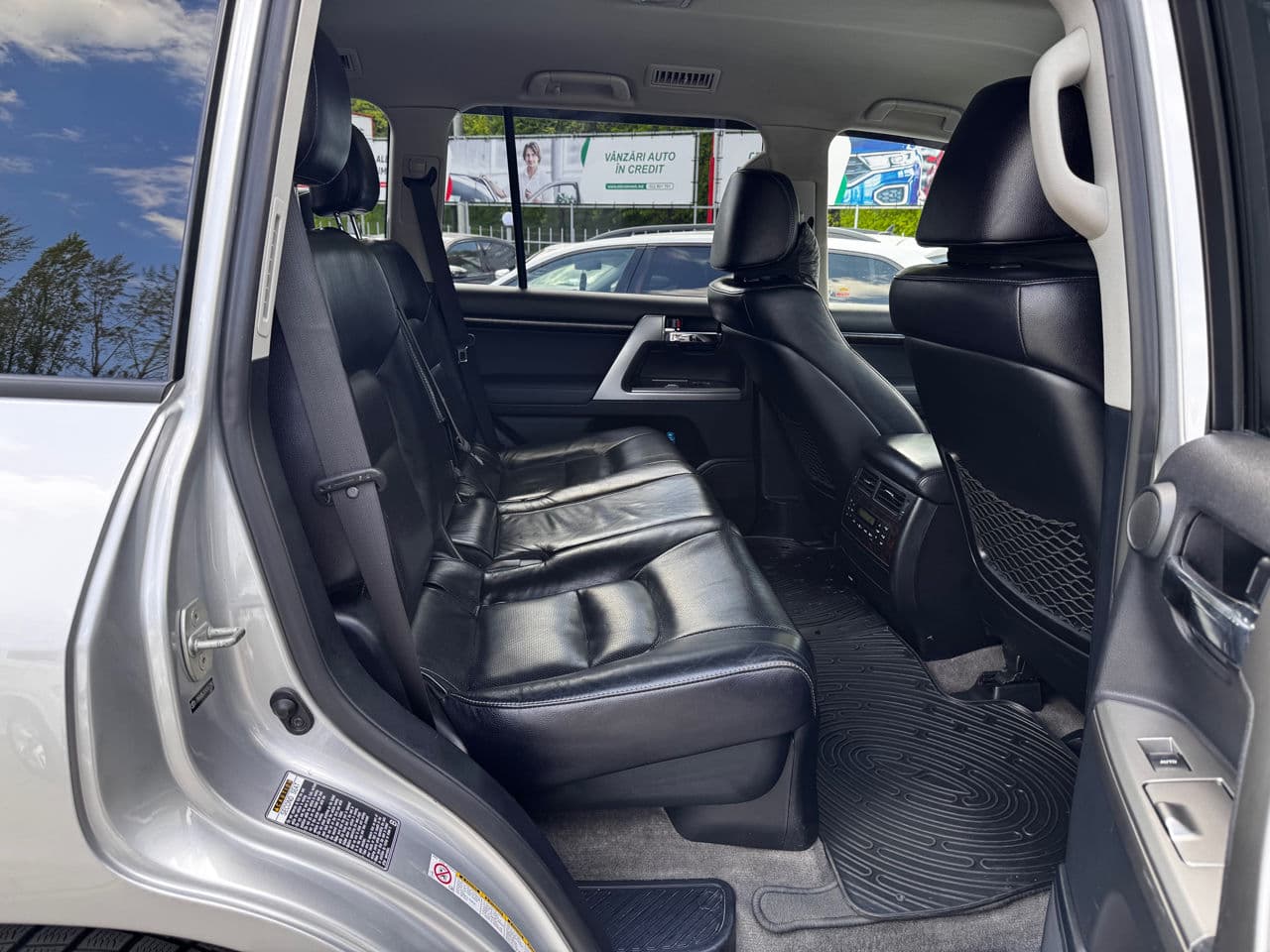 2013 Toyota Land Cruiser — Miniatură 18