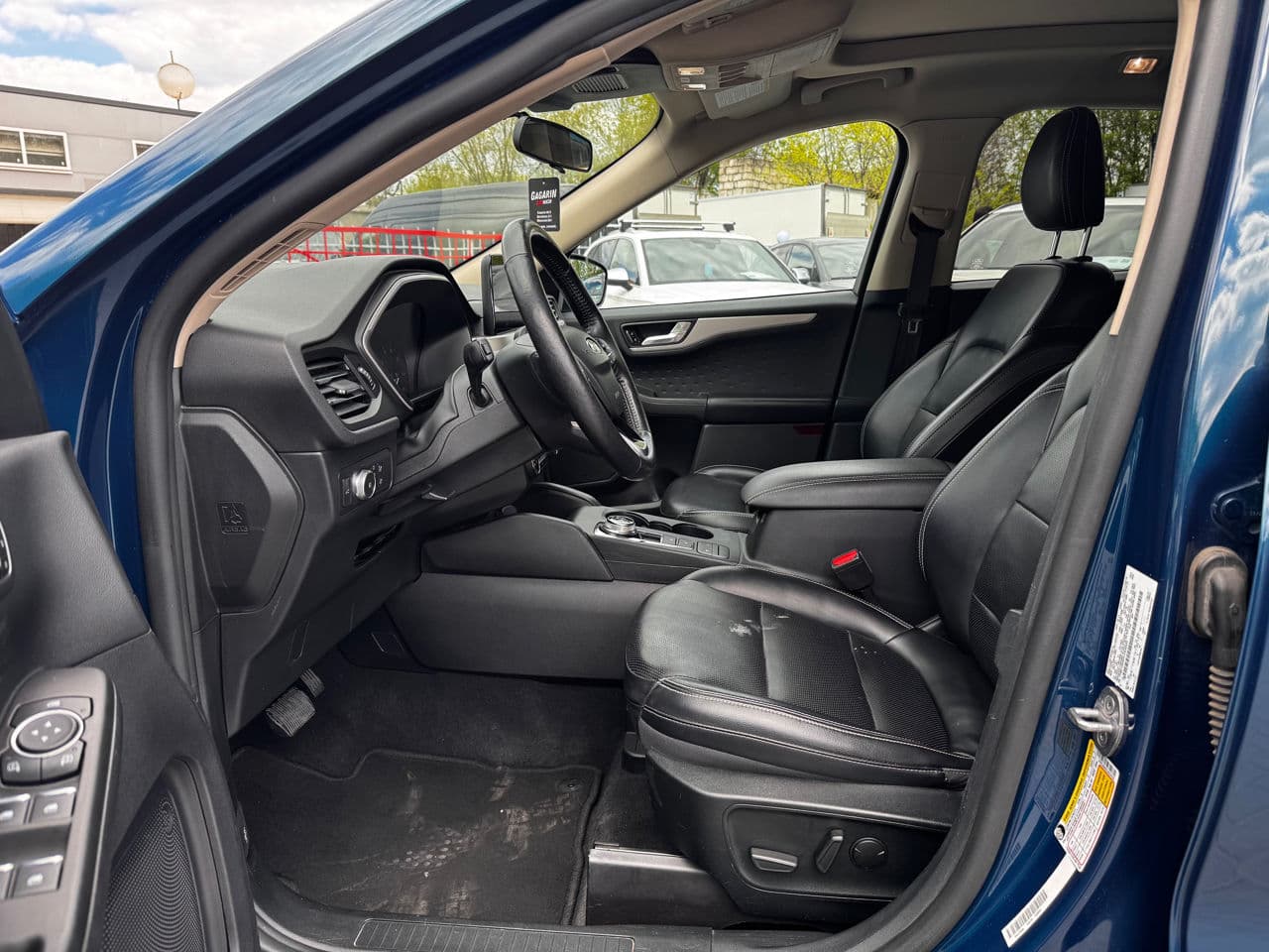 2020 Ford Escape — Miniatură 6