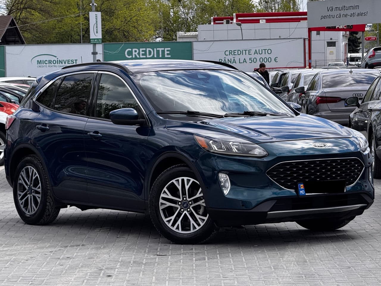 2020 Ford Escape — Miniatură 4