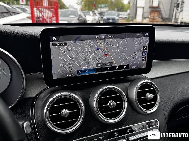 2020 Mercedes GLC 300e — Miniatură 11
