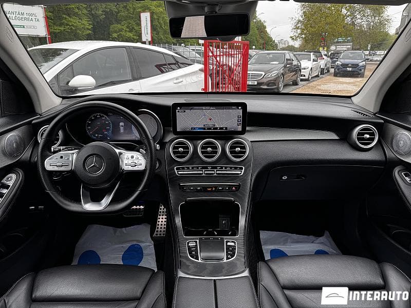 2020 Mercedes GLC 300e — Miniatură 8