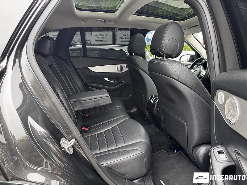 2020 Mercedes GLC 300e — Miniatură 16
