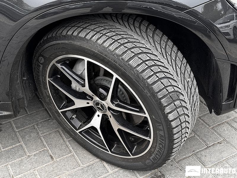 2020 Mercedes GLC 300e — Miniatură 23