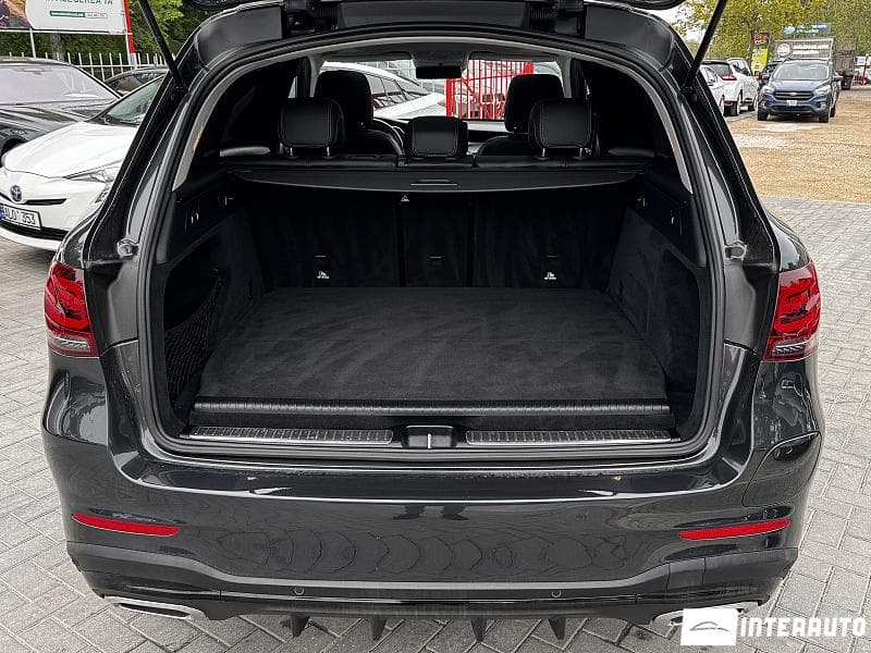 2020 Mercedes GLC 300e — Miniatură 17