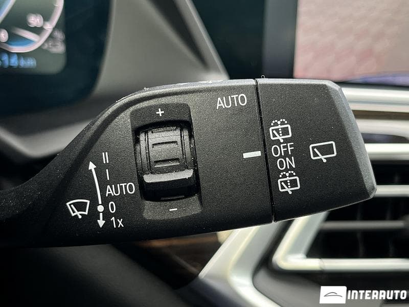 2020 BMW X5 4.5e — Miniatură 15