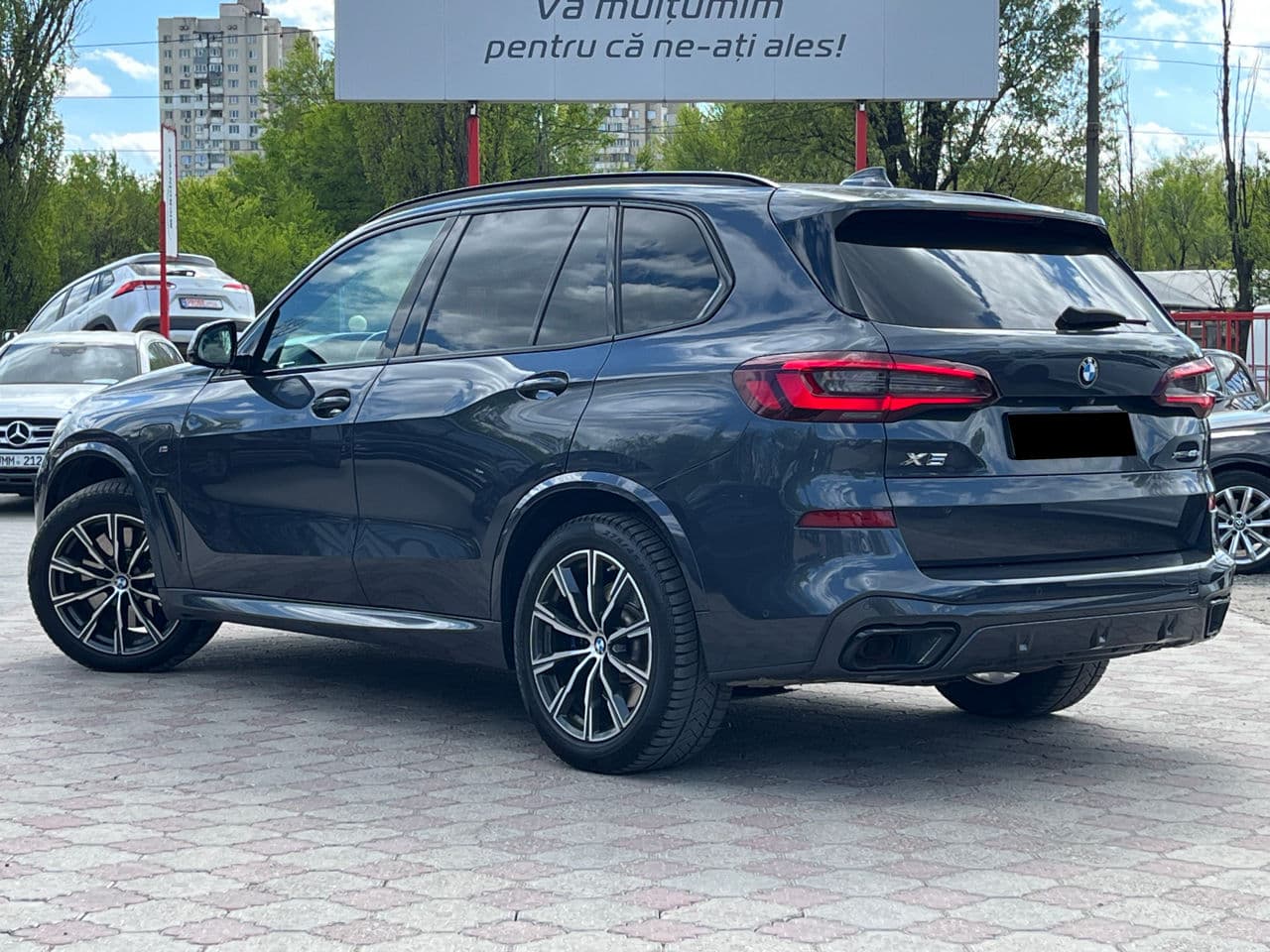 2020 BMW X5 4.5e — Miniatură 3