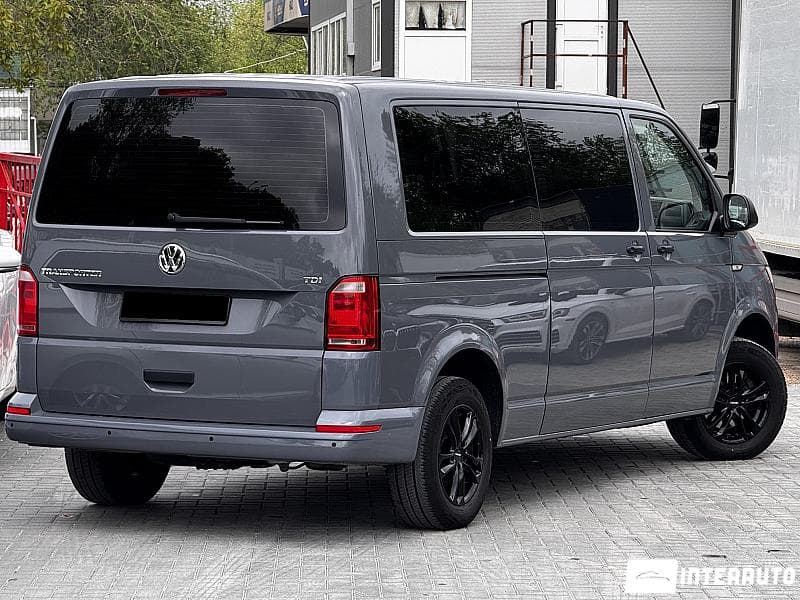 2017 Volkswagen Caravelle — Miniatură 3