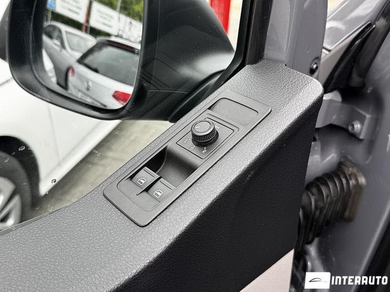 2017 Volkswagen Caravelle — Miniatură 15