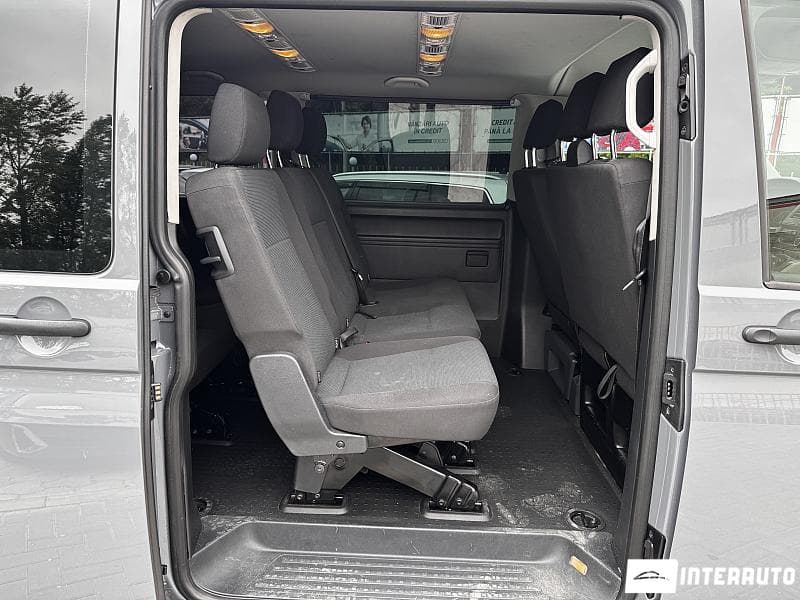 2017 Volkswagen Caravelle — Miniatură 10