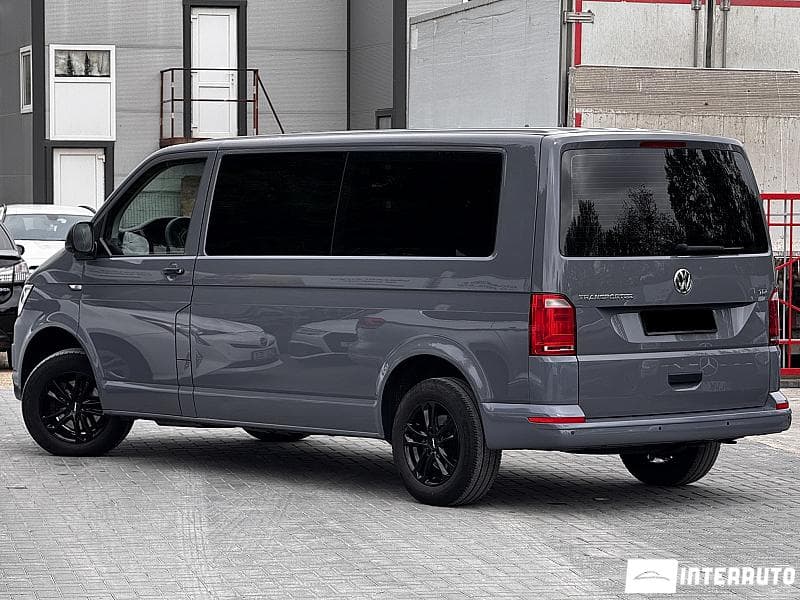 2017 Volkswagen Caravelle — Miniatură 2