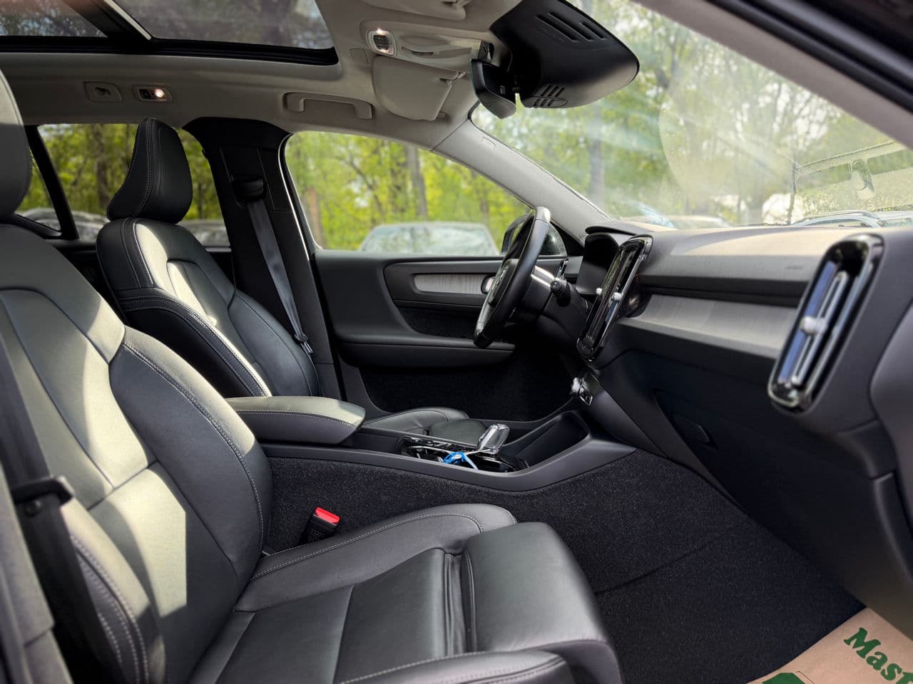 Volvo XC 40 2021 — Миниатюра 20