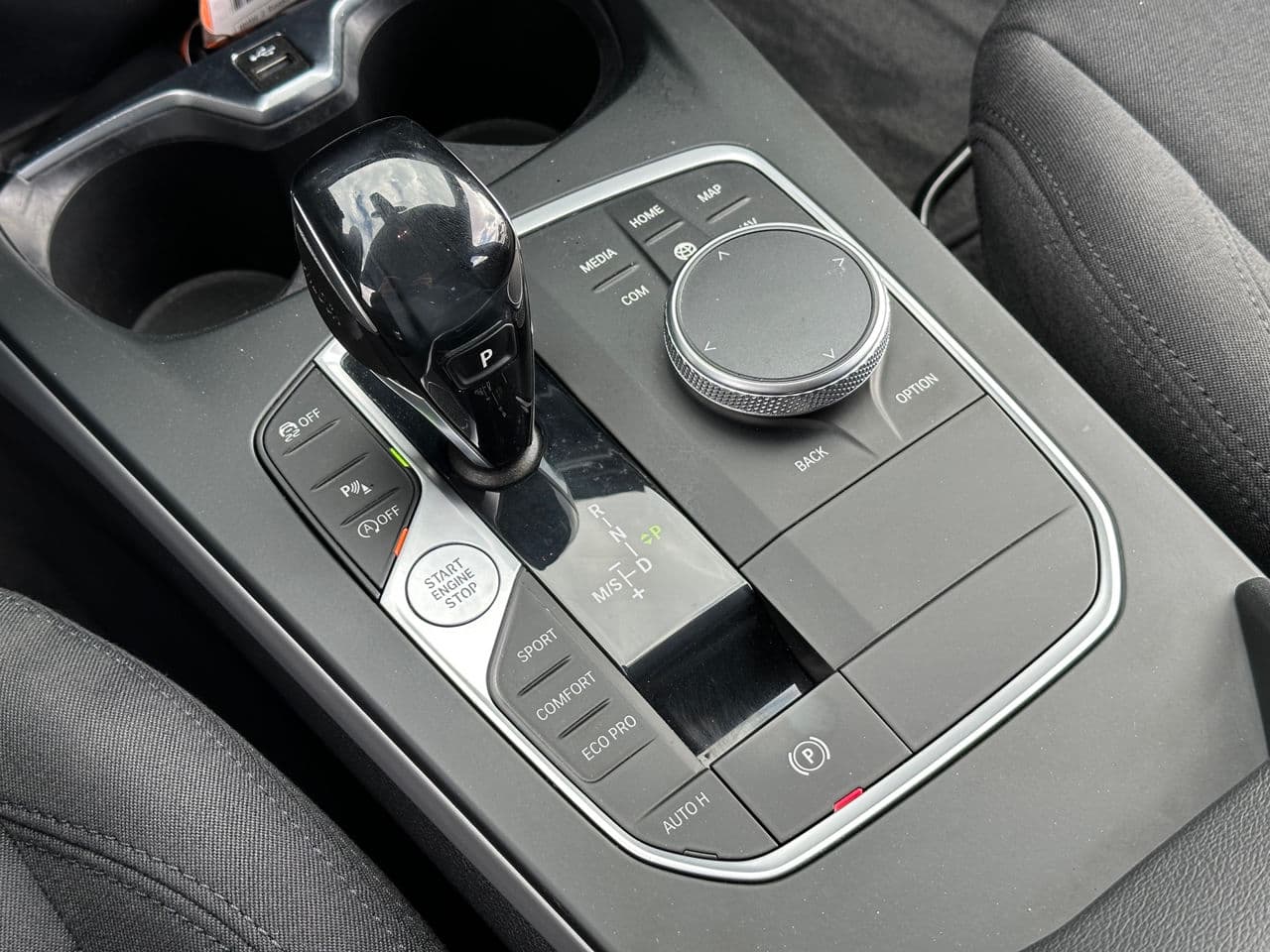 2020 BMW 216d — Miniatură 11