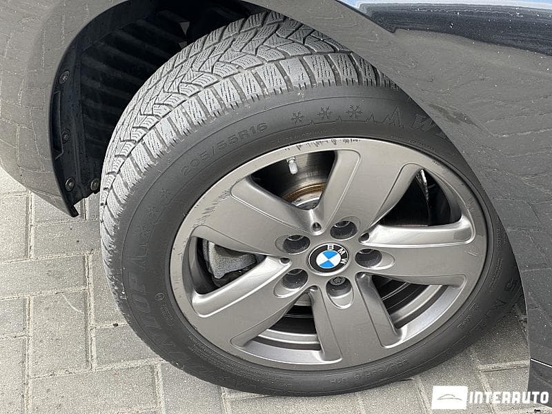 2020 BMW 216d — Miniatură 18