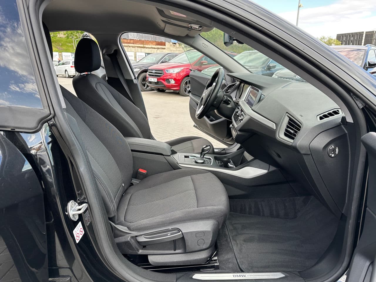2020 BMW 216d — Miniatură 12