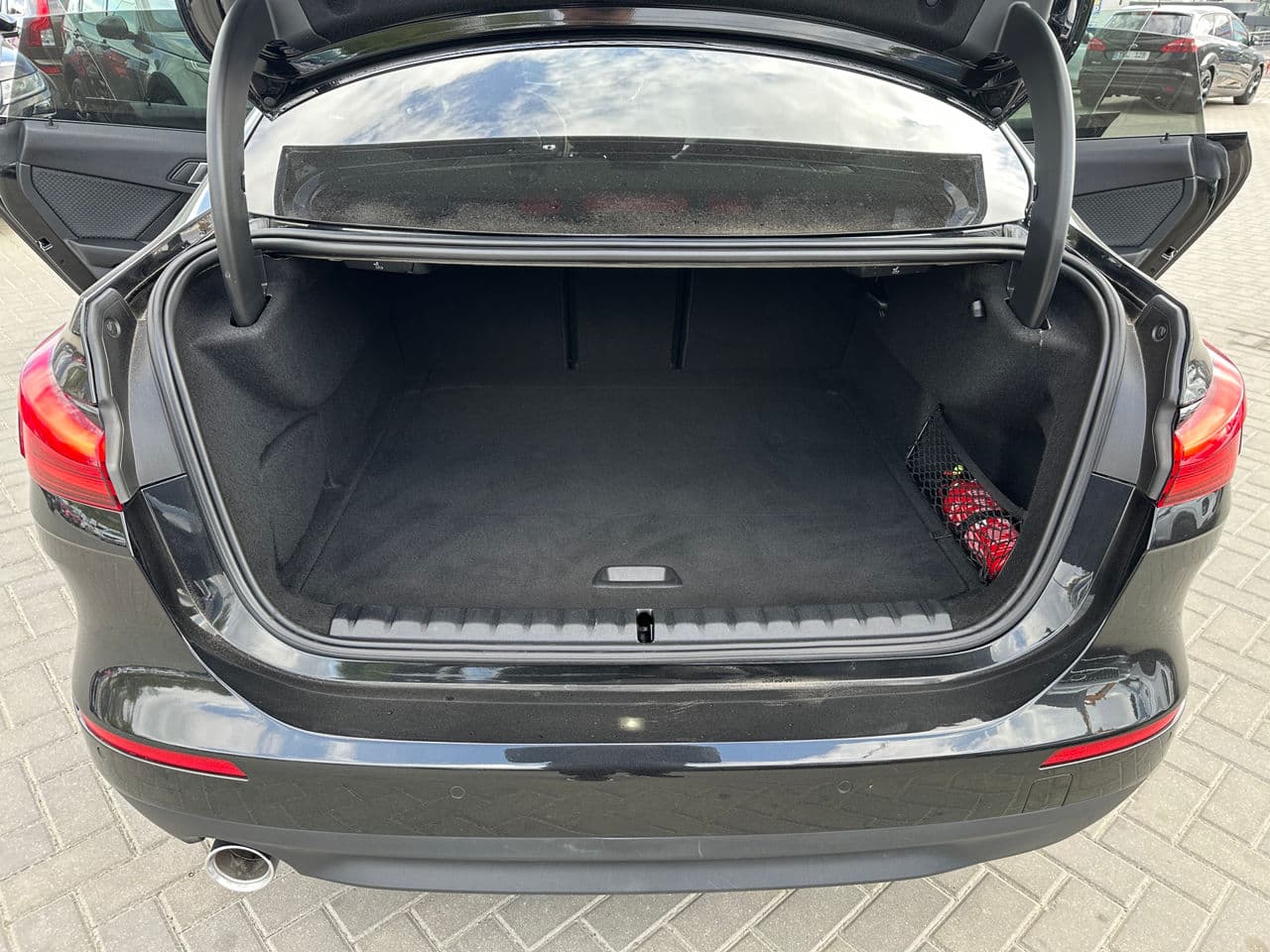 2020 BMW 216d — Miniatură 16