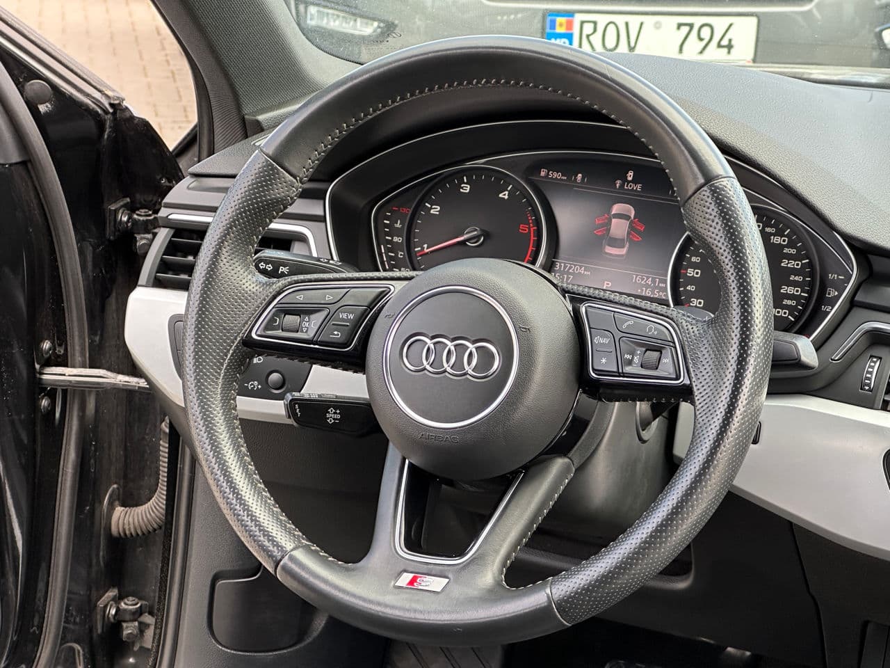 Audi A4 2017 — Миниатюра 7