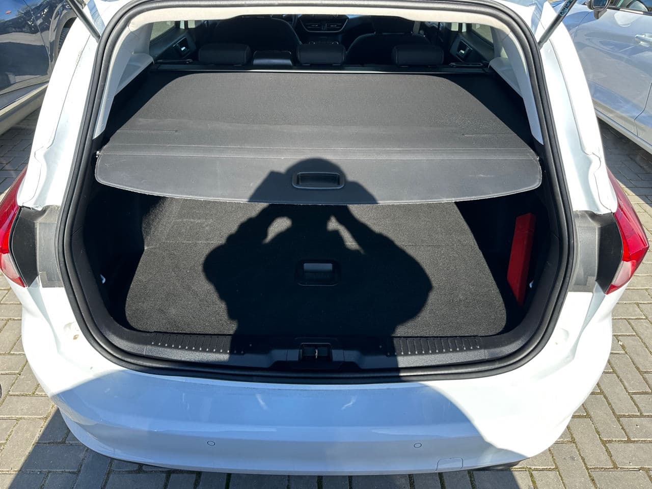 2019 Ford Focus — Miniatură 18