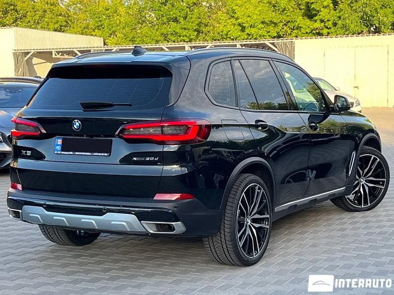 2023 BMW X5 4.0D — Miniatură 4