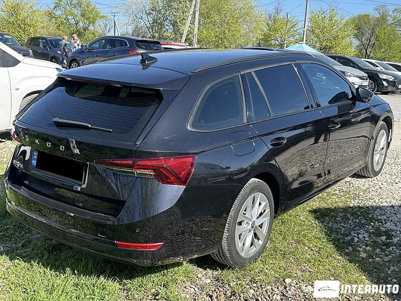 2022 Skoda Octavia — Miniatură 3