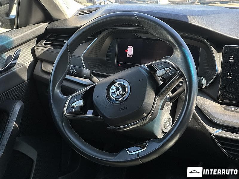 2022 Skoda Octavia — Miniatură 7