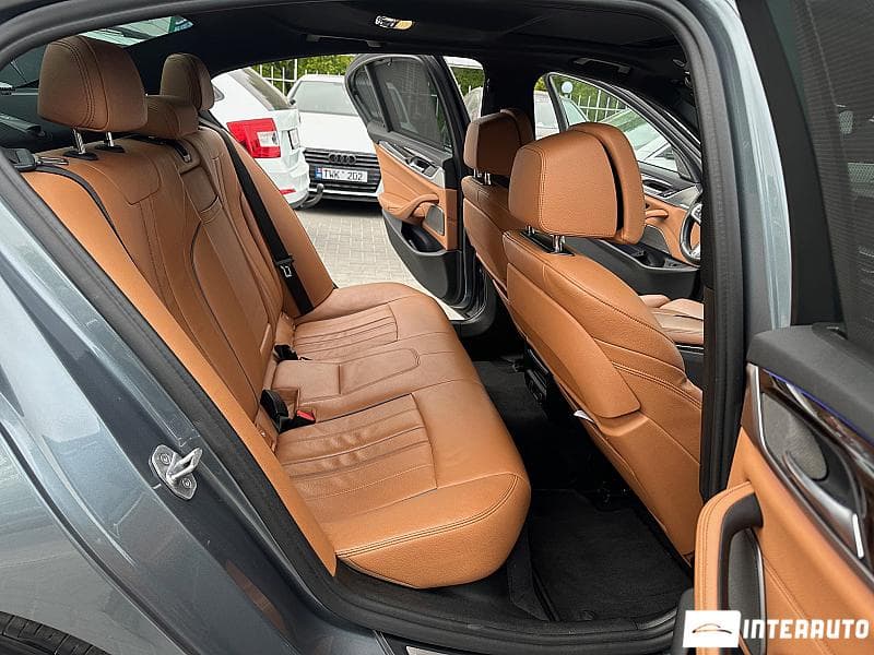 2019 BMW 540 — Miniatură 14