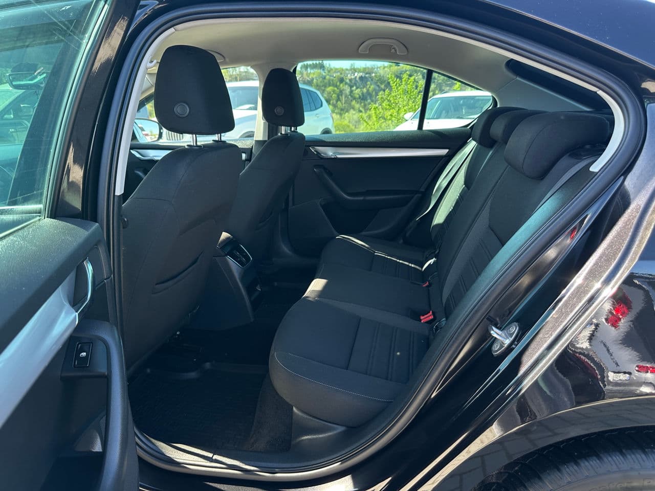 2017 Skoda Octavia — Miniatură 12