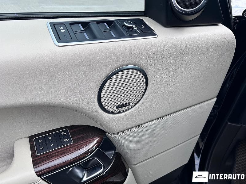 2016 Land Rover Range Rover Vogue — Miniatură 7