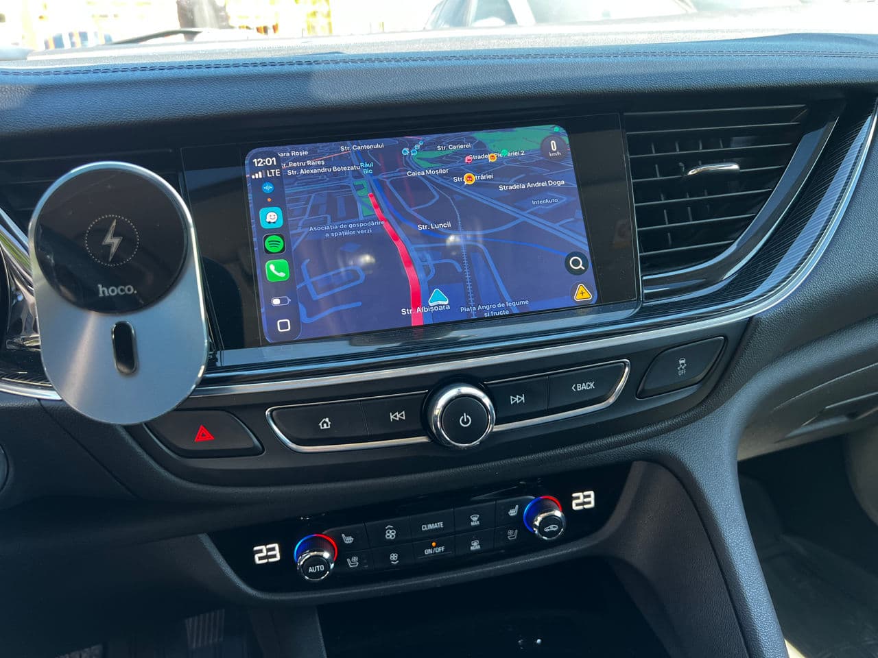 2018 Opel Insignia — Miniatură 10