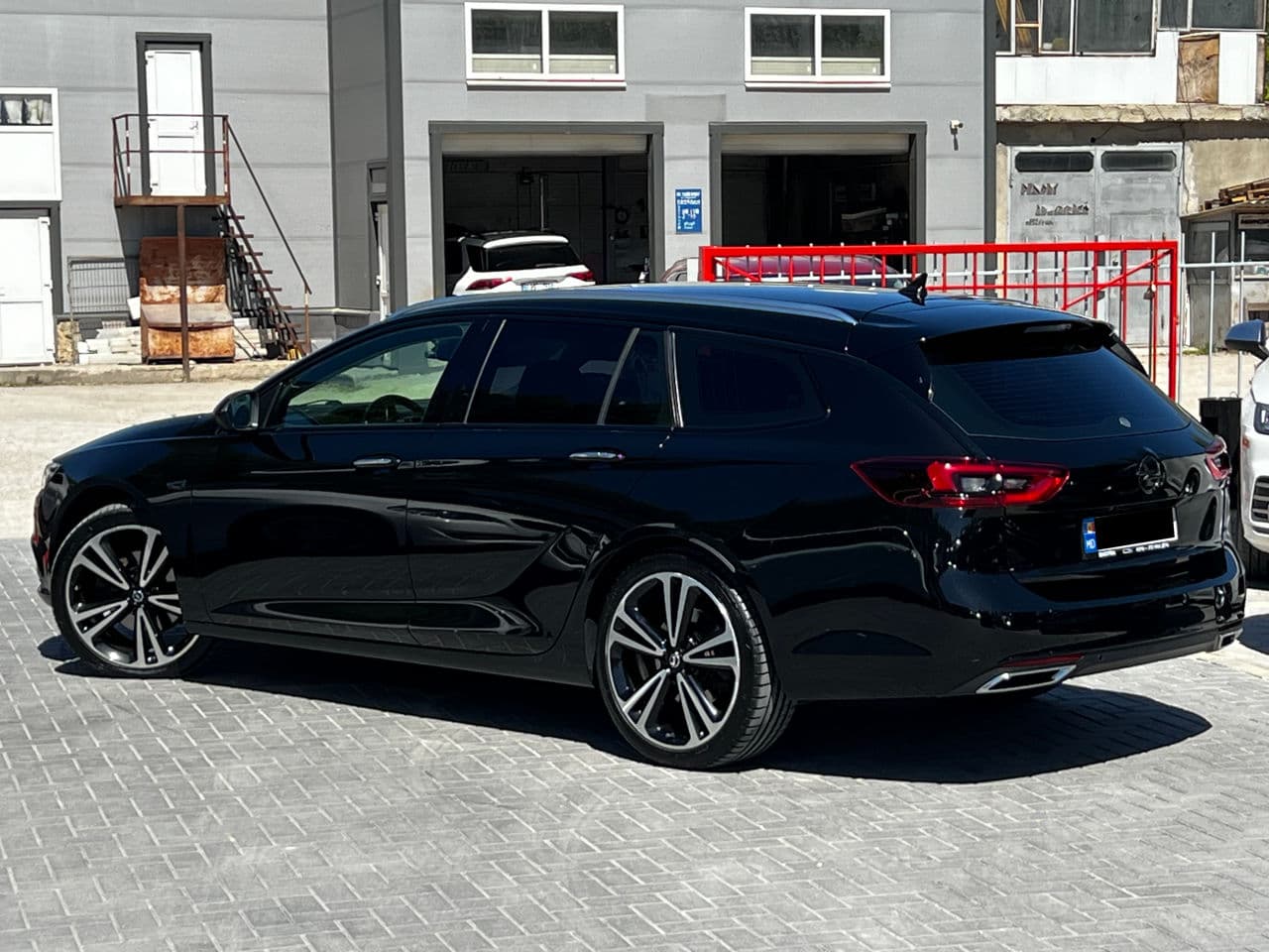 2018 Opel Insignia — Miniatură 3