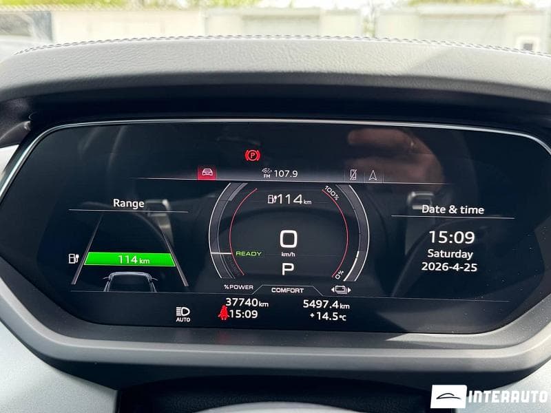 2021 Audi E-tron GT — Miniatură 16