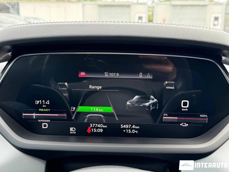 2021 Audi E-tron GT — Miniatură 15