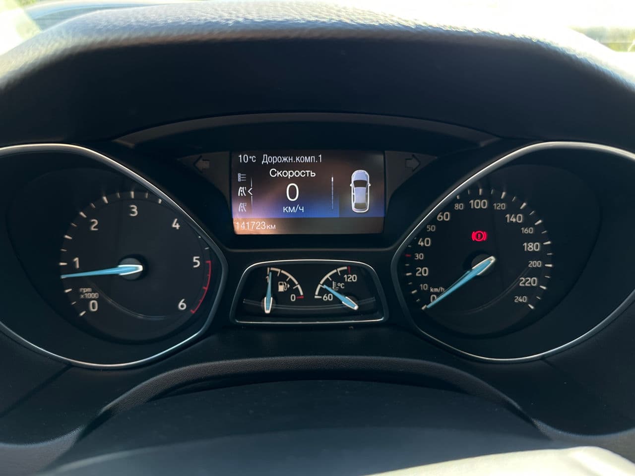 2015 Ford Focus — Miniatură 8