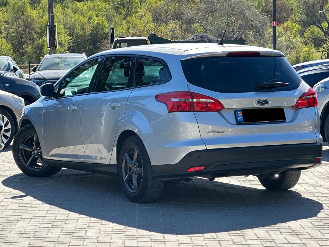 2015 Ford Focus — Miniatură 4