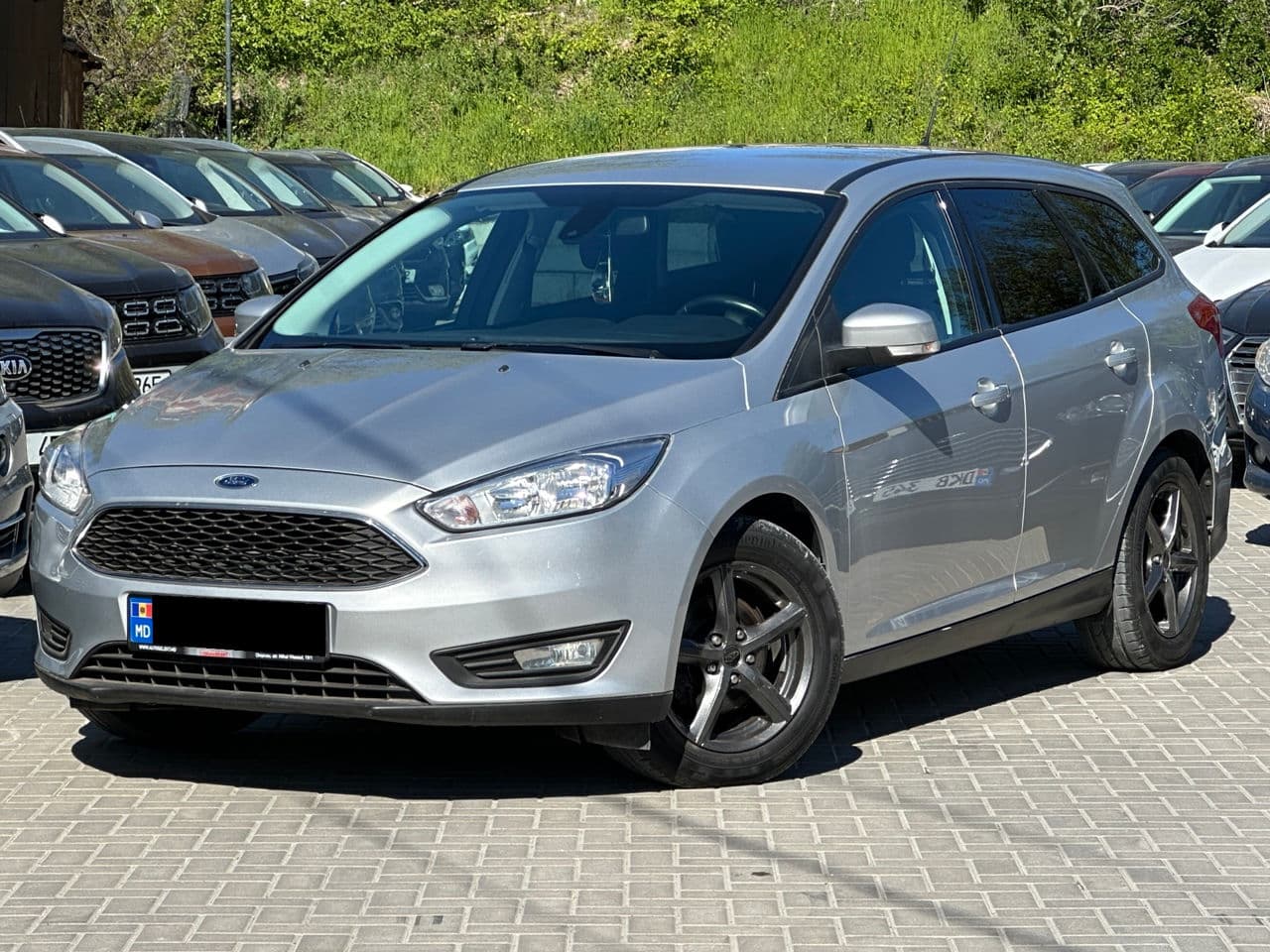 2015 Ford Focus — Miniatură 2