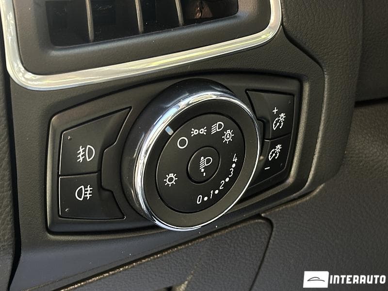 2014 Ford Focus — Miniatură 16