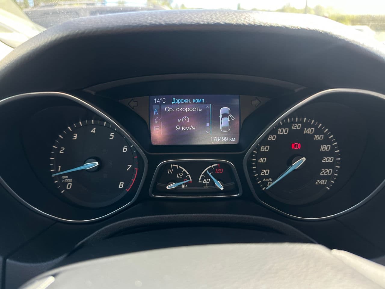 2014 Ford Focus — Miniatură 8