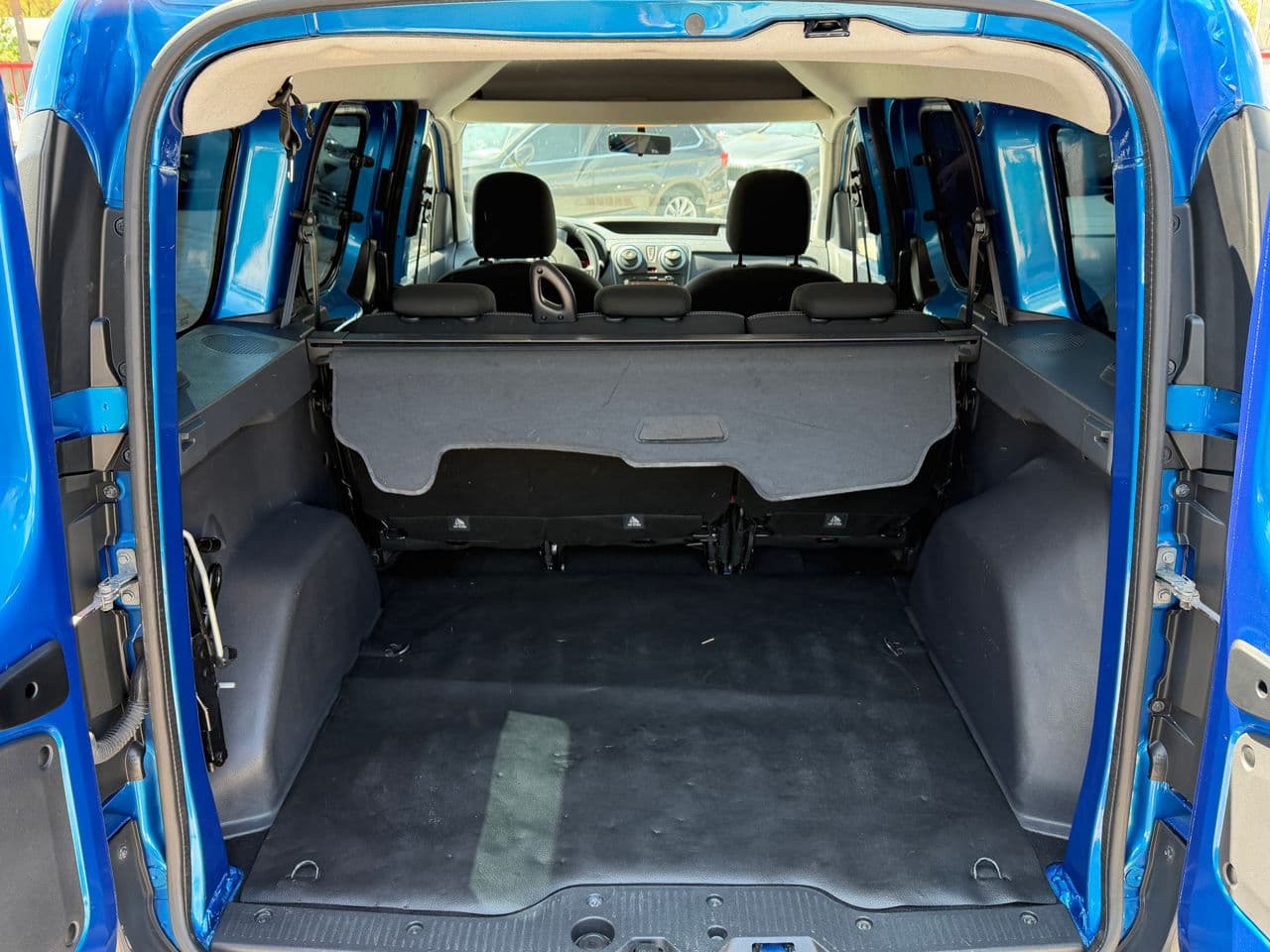 2015 Dacia Dokker Stepway — Miniatură 19