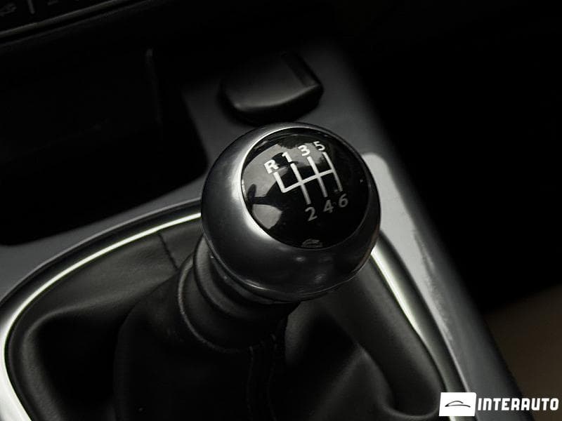 2015 Renault Scenic X-Mode — Miniatură 16