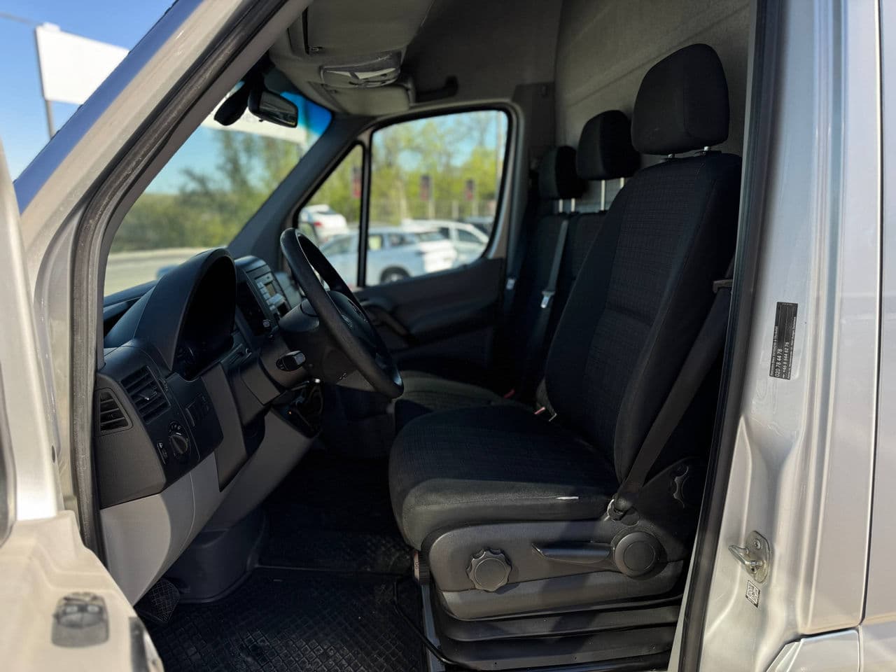 2016 Mercedes Sprinter — Miniatură 5
